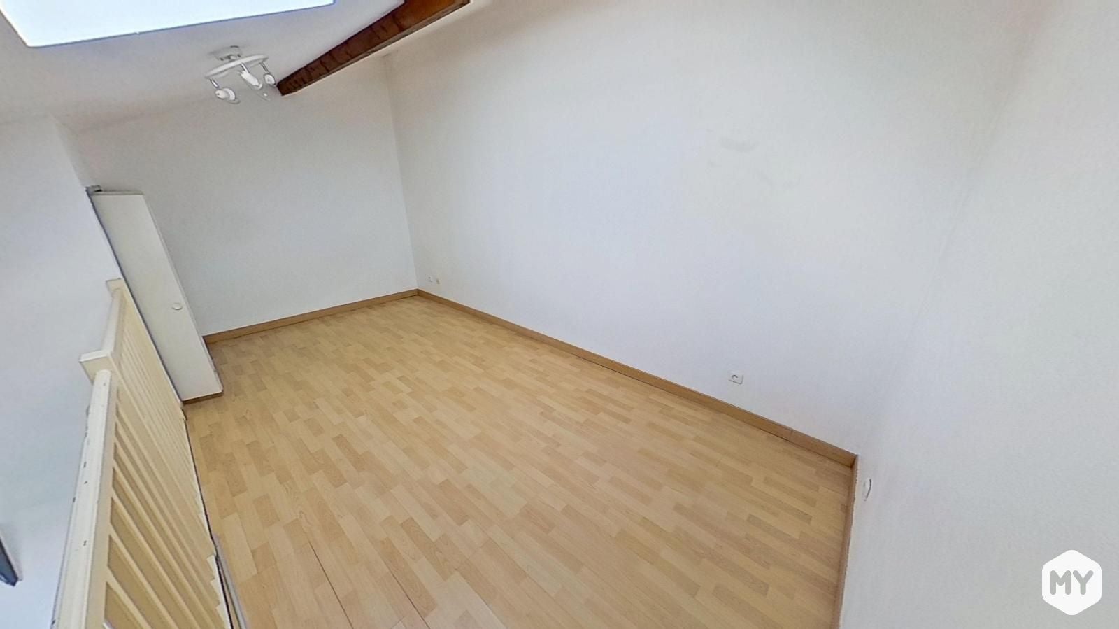 Flat Rue Docteur Vigenaud in Clermont-Ferrand