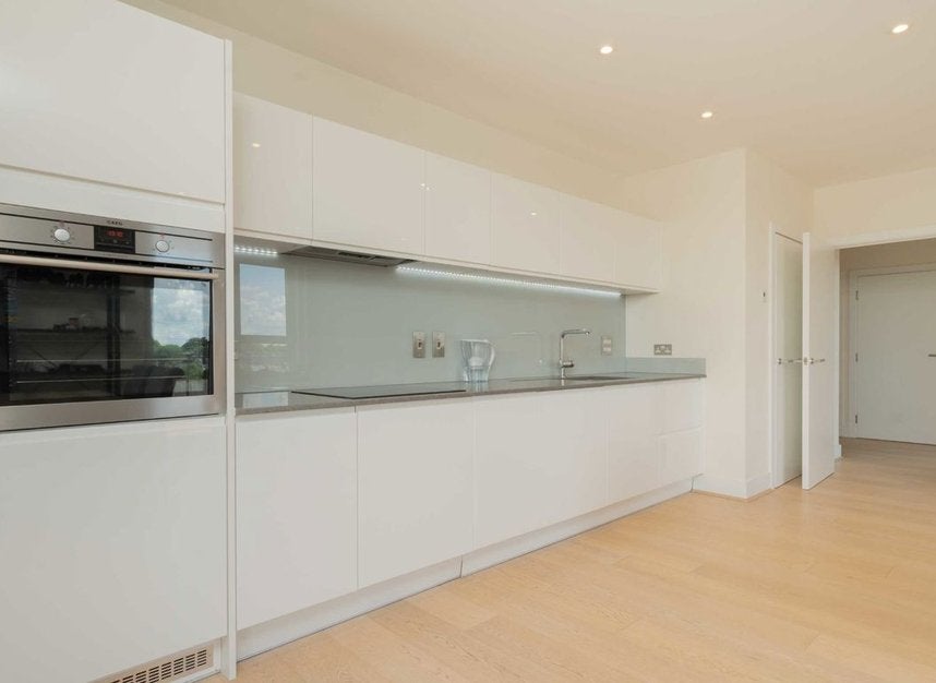 Flat King Street in Greater London