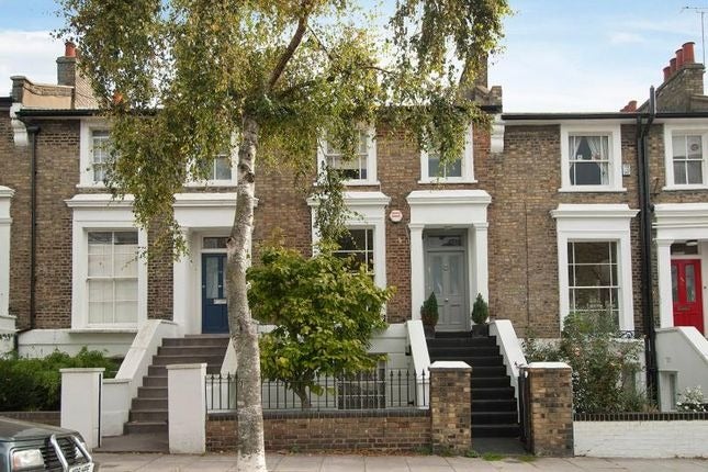 Flat Marquis Road in Greater London
