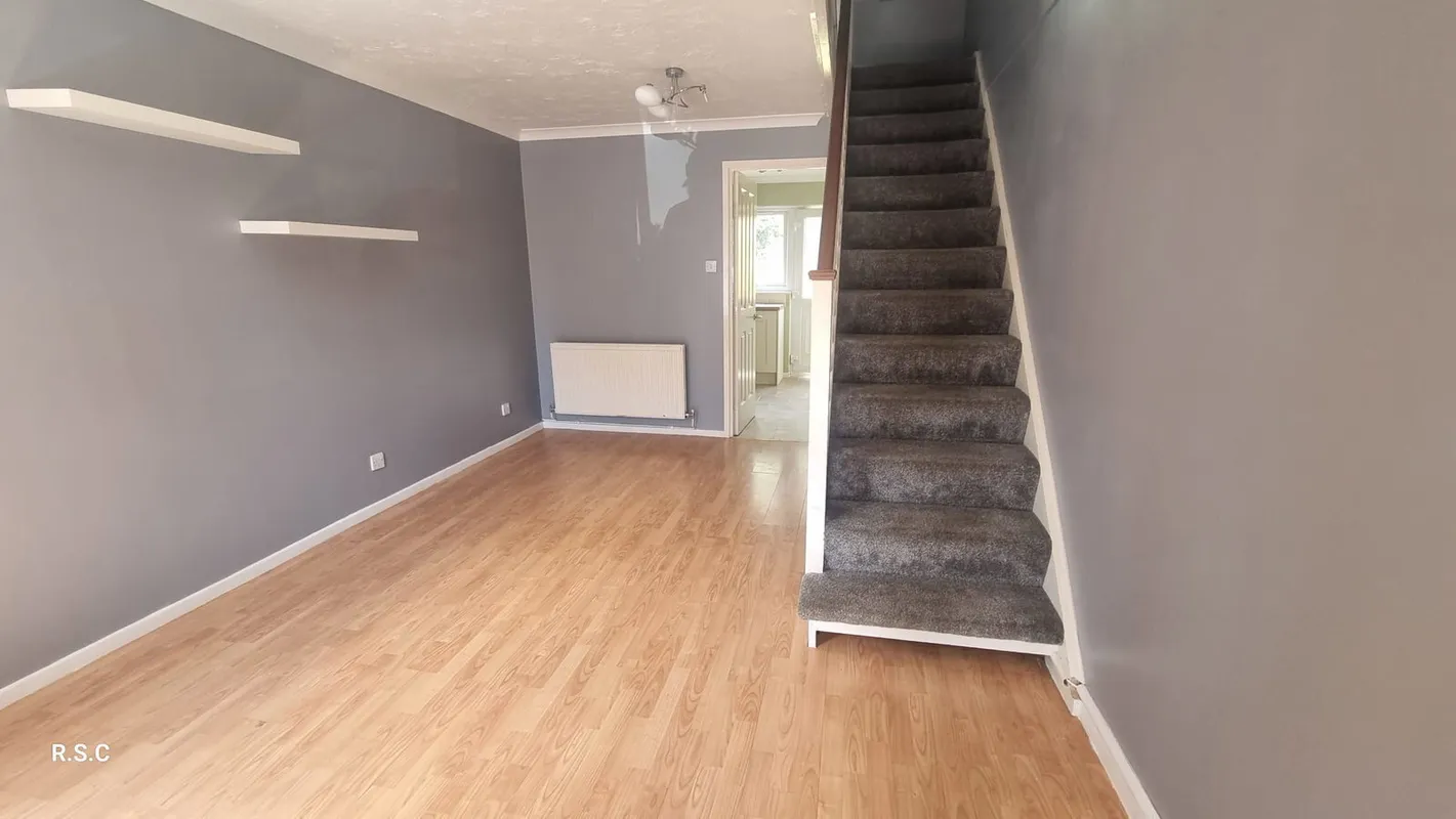 House Lowdell Close in Greater London