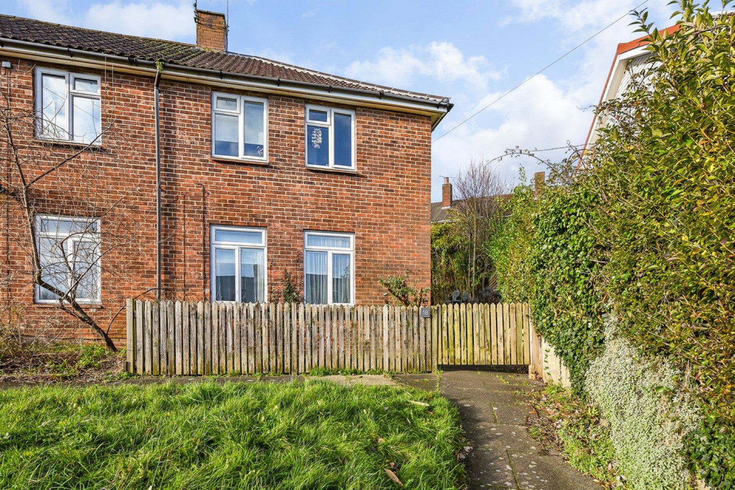House Wavell Way in Winchester