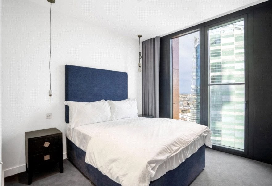 Flat Wilson Street in City of London