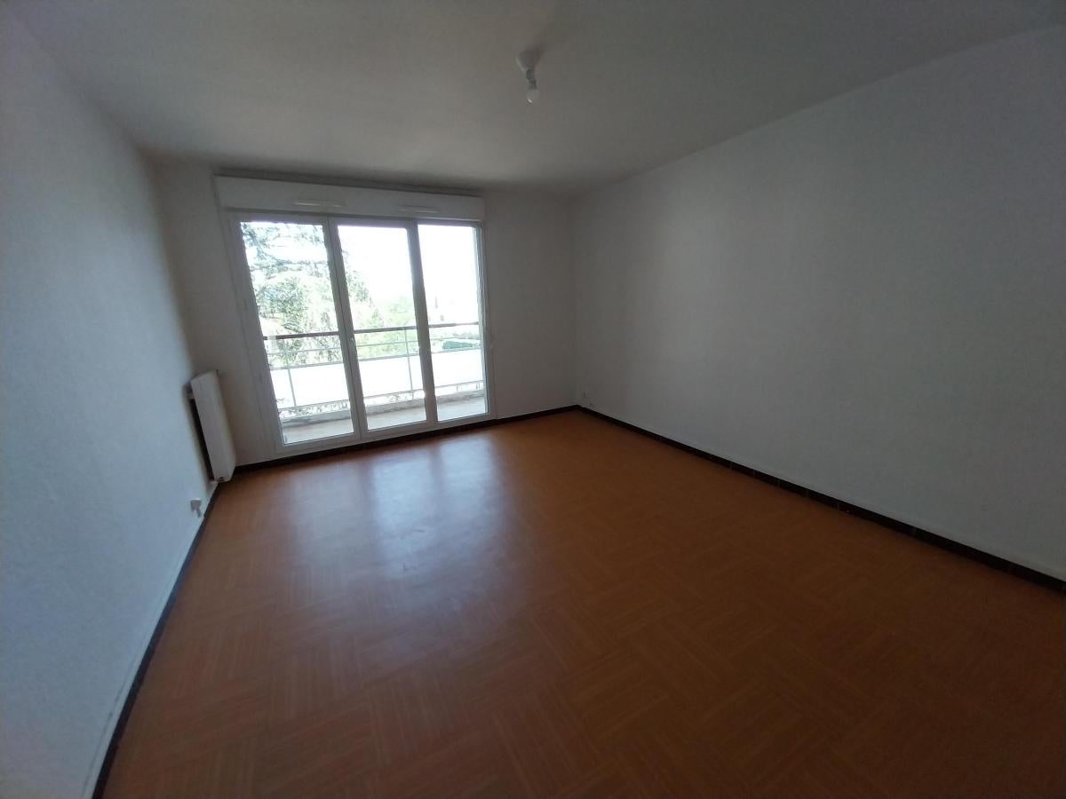 Appartement Avenue Louis Aragon à Cogolin
