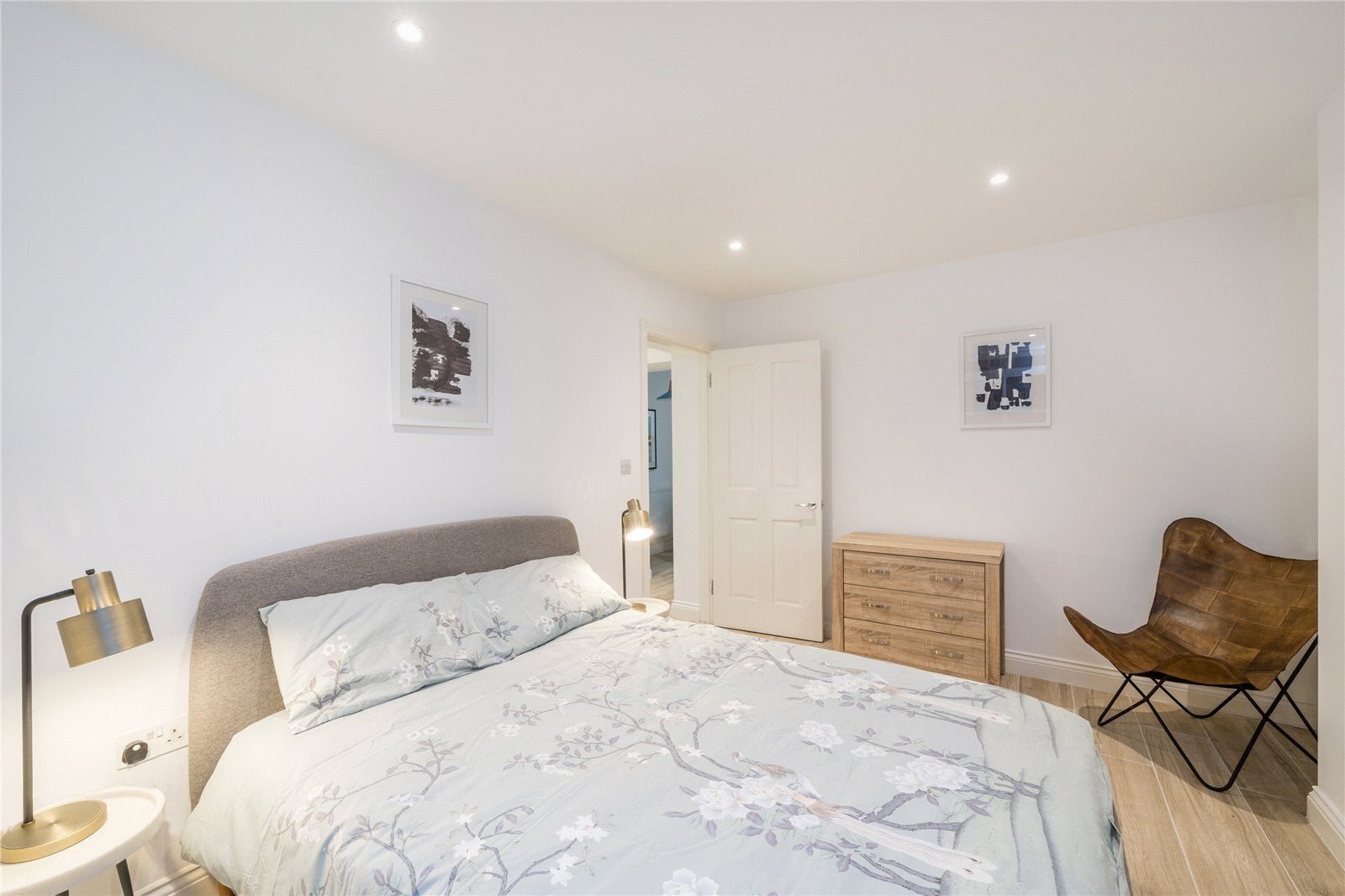 Flat Blomfield Villas in City of Westminster