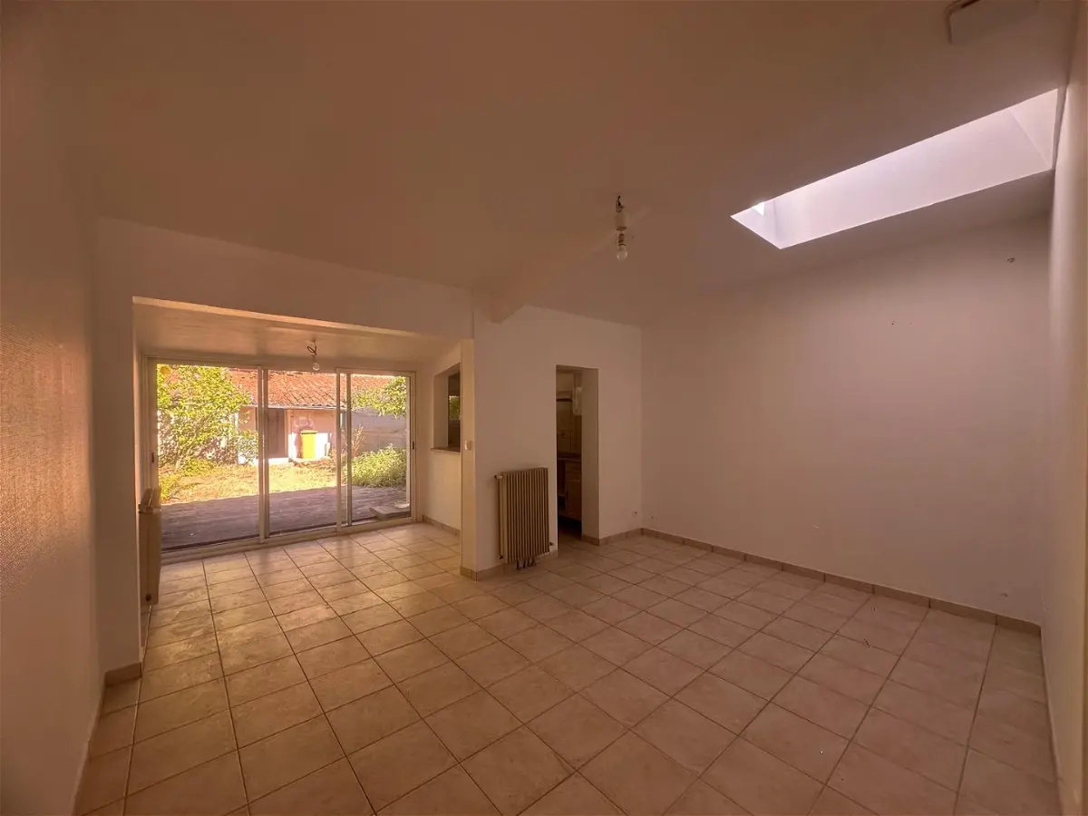 House Rue Jules Steeg in Libourne
