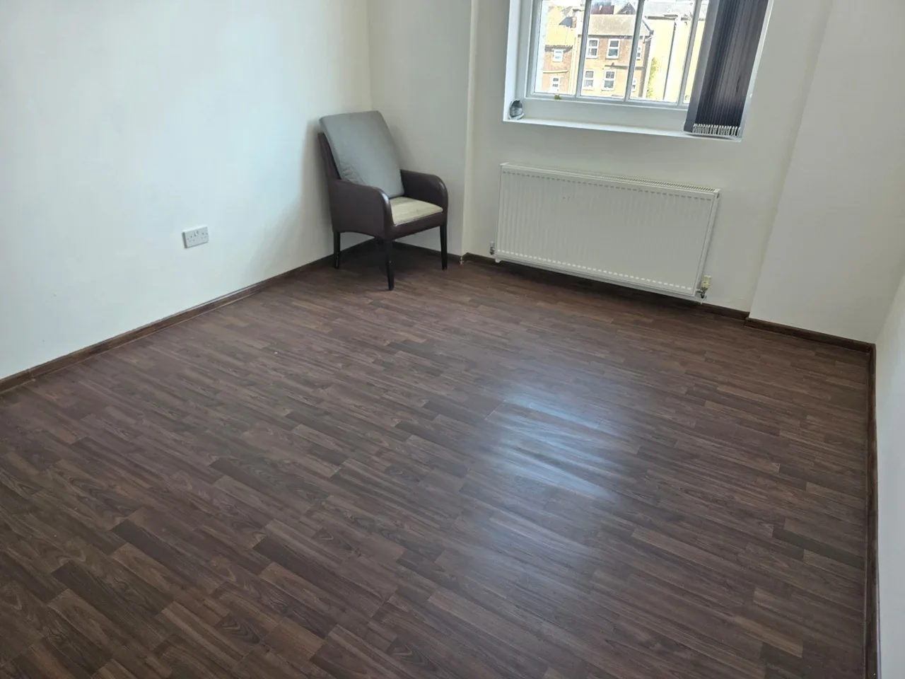 Flat Bute Street in Luton