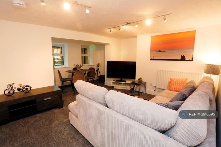 Room Kentish Court in Maidstone