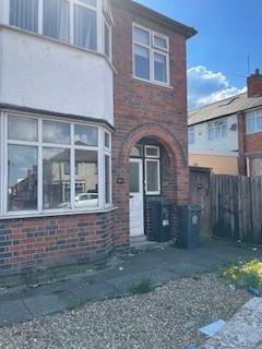 Flat Checketts Road in Leicester