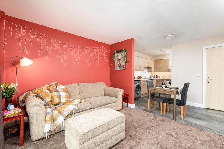 Flat Partition Street in Bristol