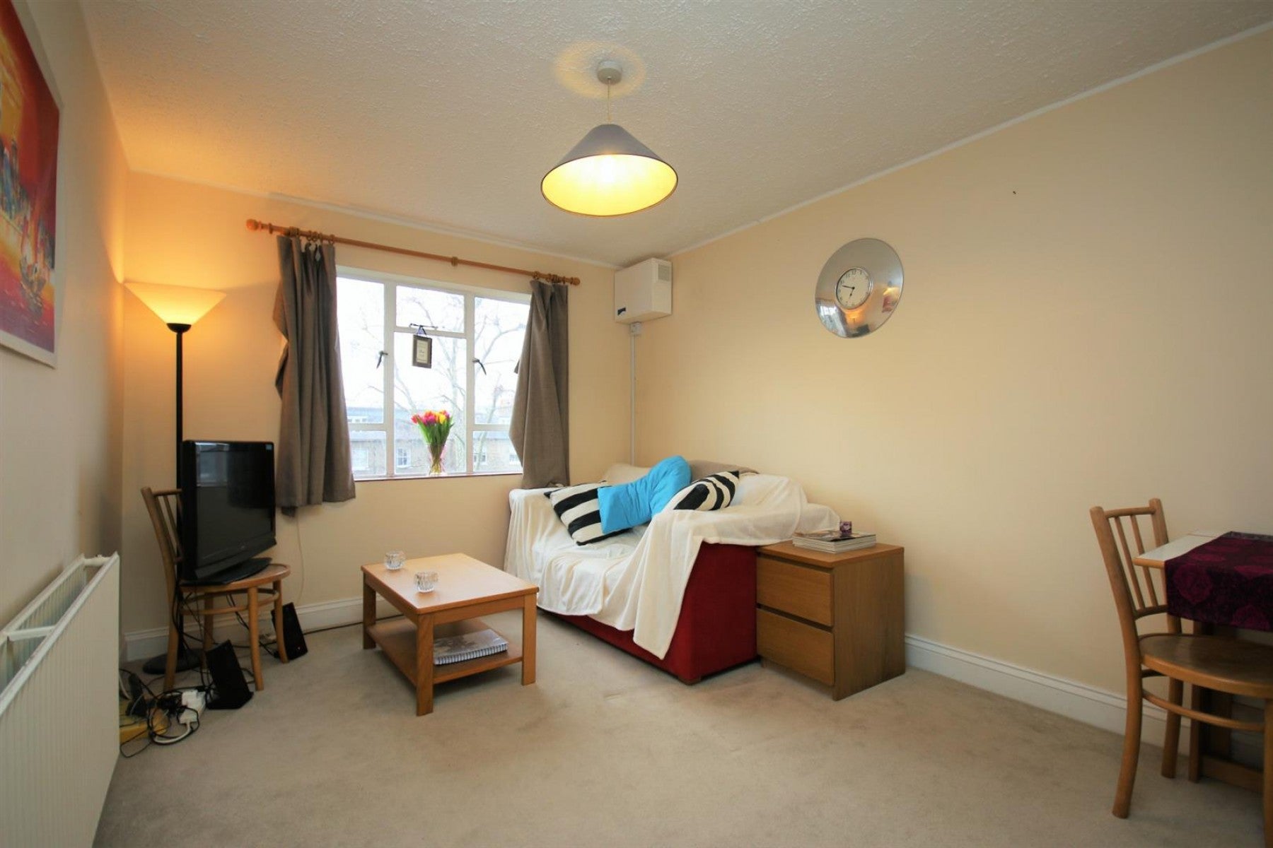 Flat Hamilton Park West in Greater London