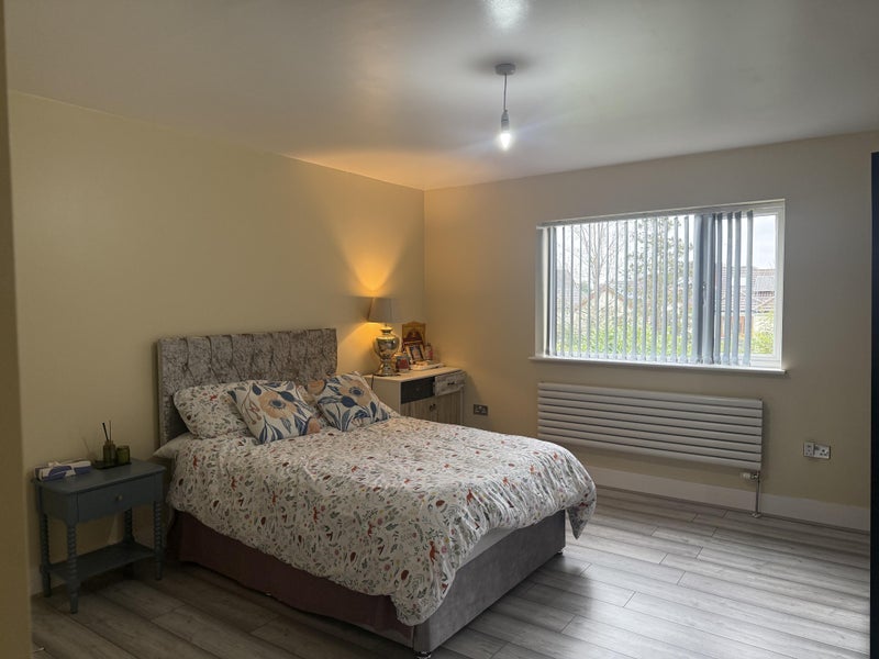Room Woodside Avenue South in Coventry