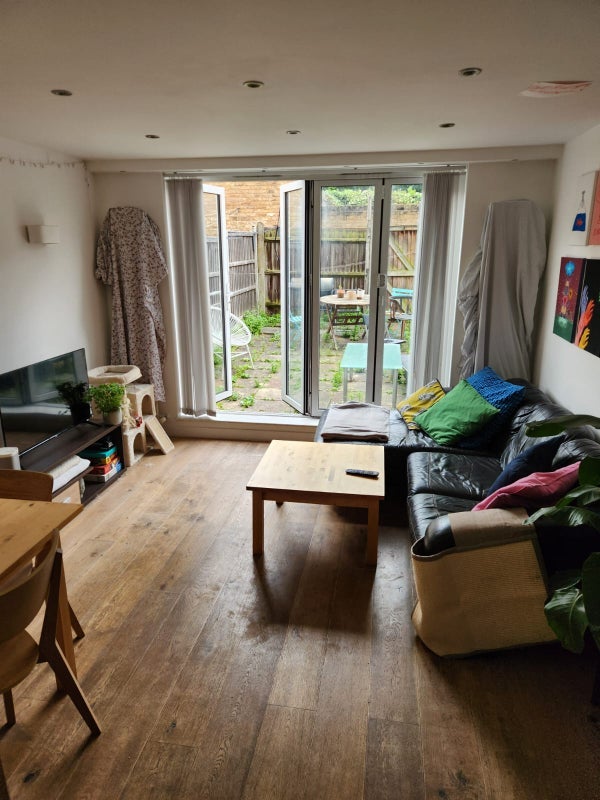 Room Colomb Street in Greater London