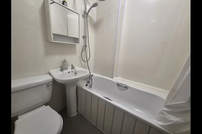 Flat Blackhall Street in Paisley