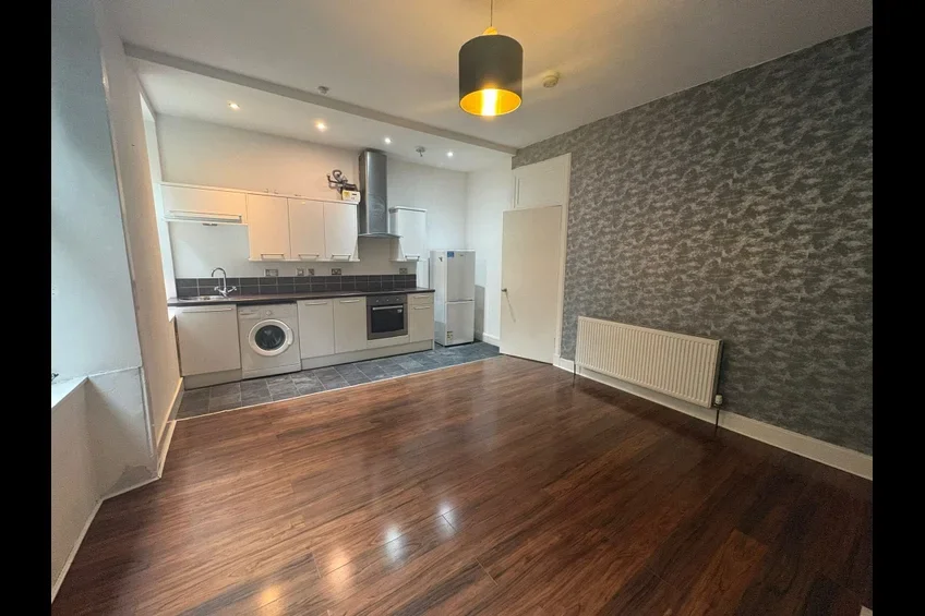 Flat Blackhall Street in Paisley