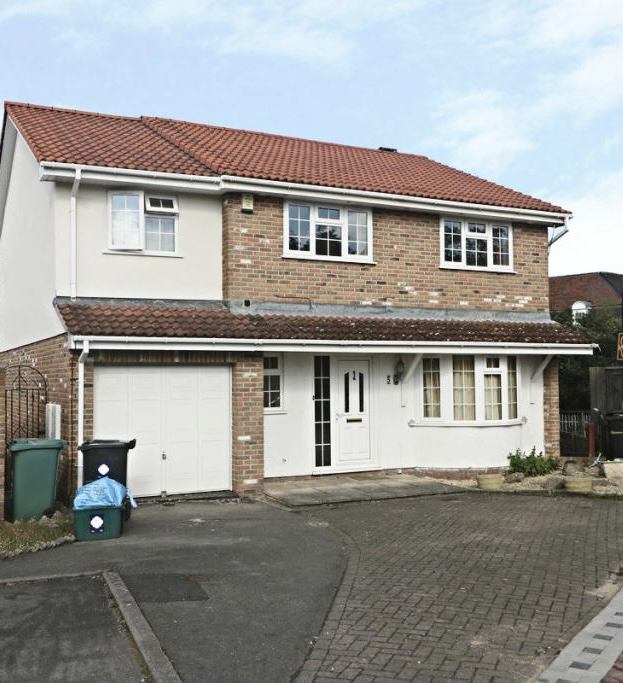 Room Kite Hay Close in Bristol