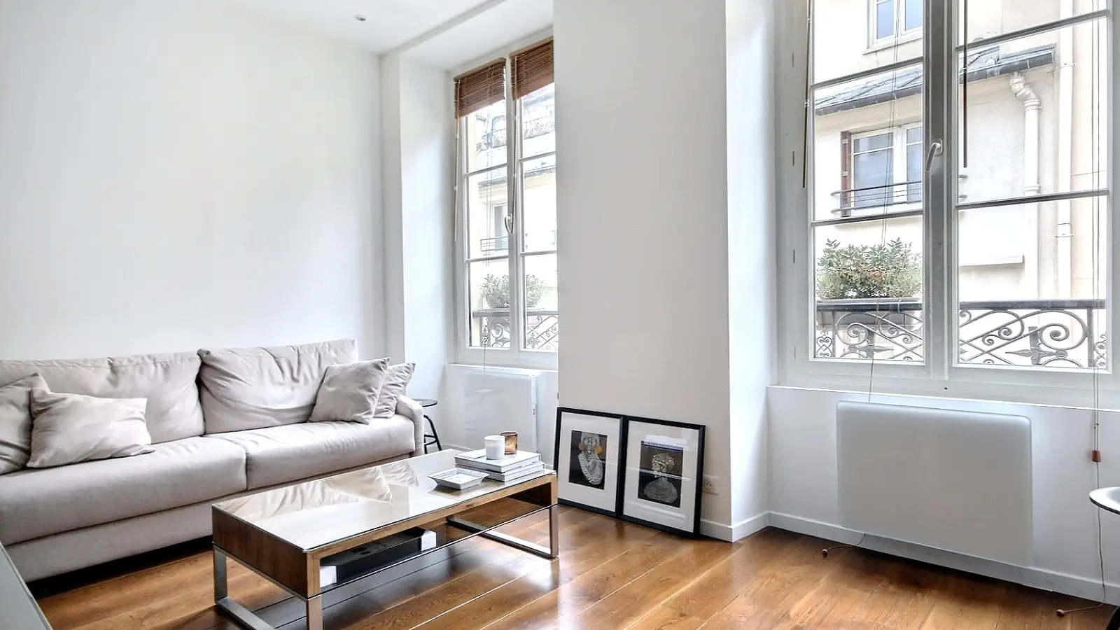 Flat Rue Saint-Sauveur in Paris