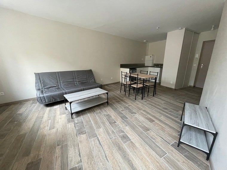 Flat Rue Charles VII in Le Puy-en-Velay