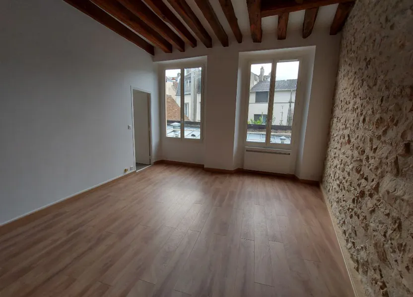Appartement Rue René Pouteau à Melun