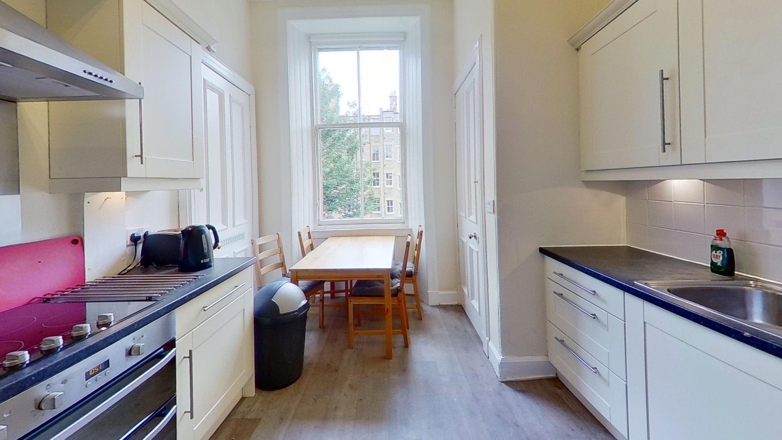 Flat Marchmont Road in City of Edinburgh