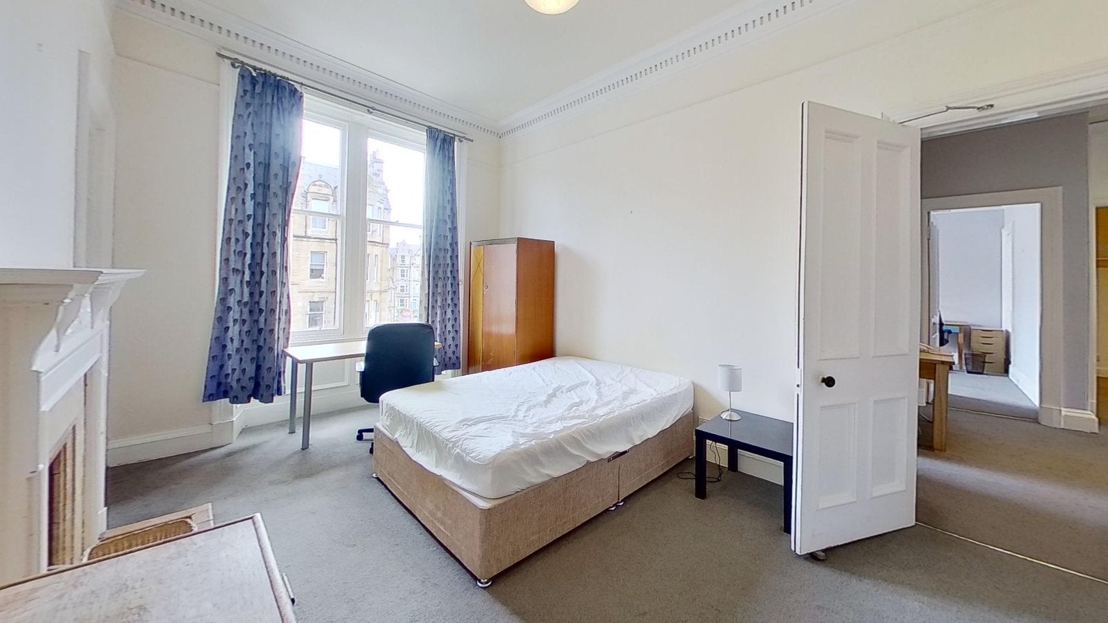 Flat Marchmont Road in City of Edinburgh