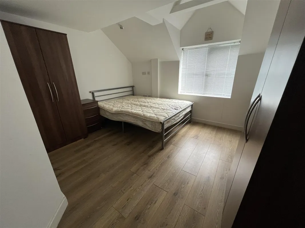 Flat Bayes Street in Kettering