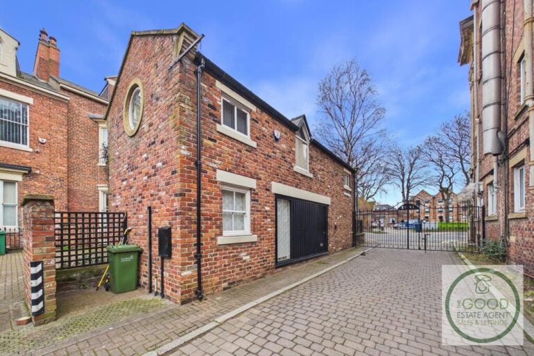 House Esplanade Mews in Sunderland