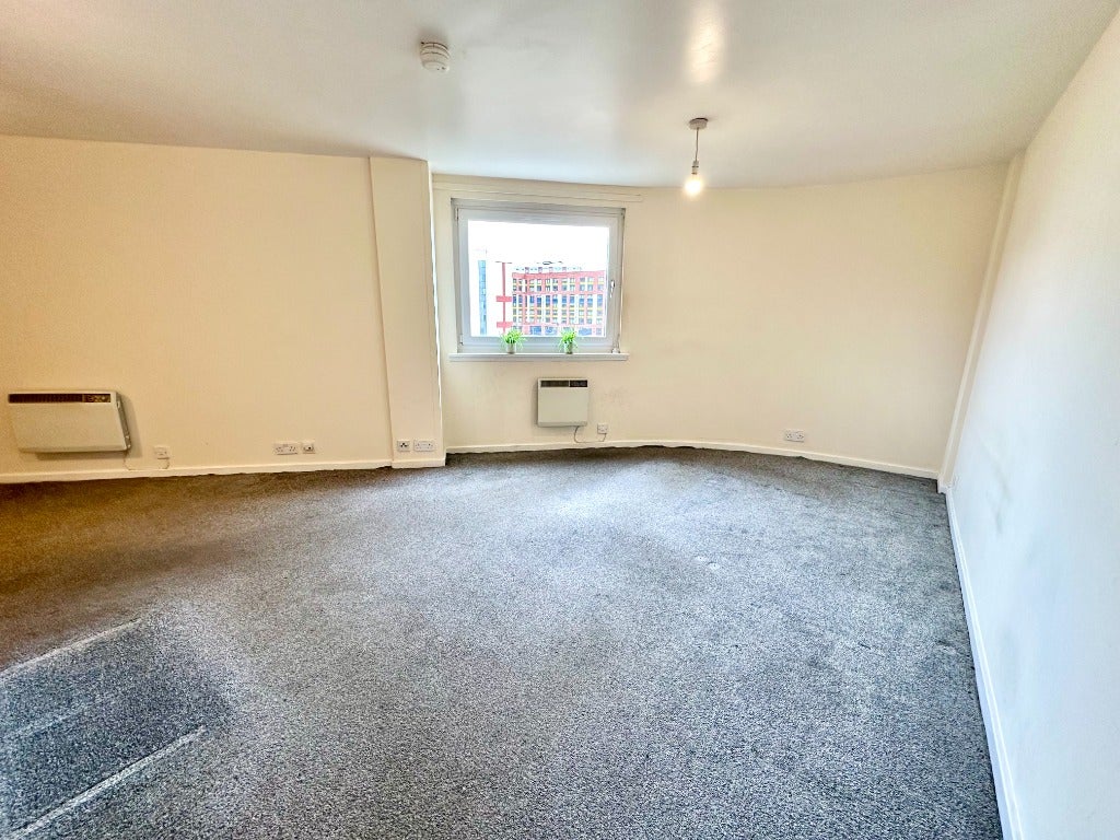 Flat Blackfriars Road in Glasgow