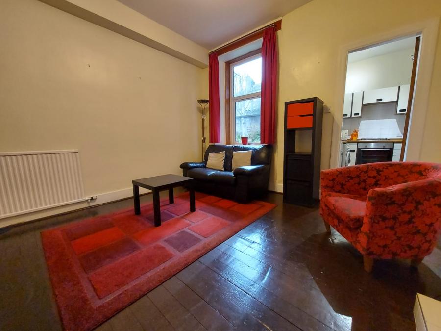 Flat Roslin Street in Aberdeen City