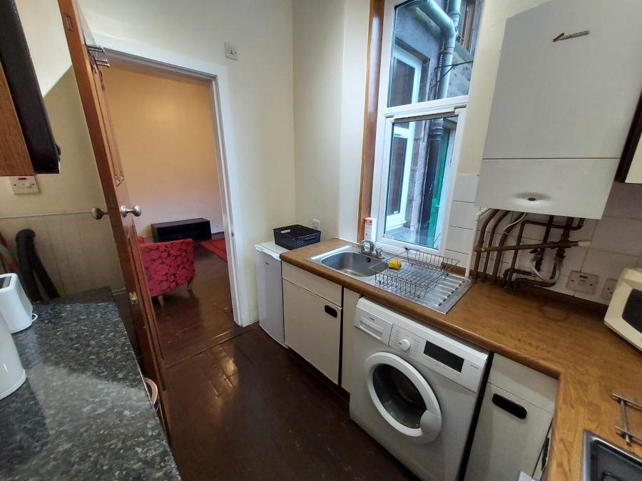 Flat Roslin Street in Aberdeen City