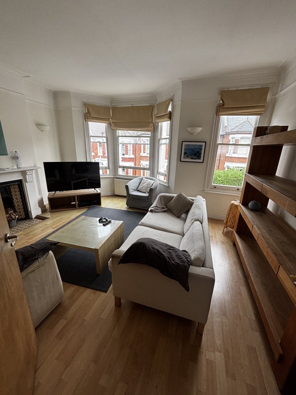 Room Brayburne Avenue in Greater London