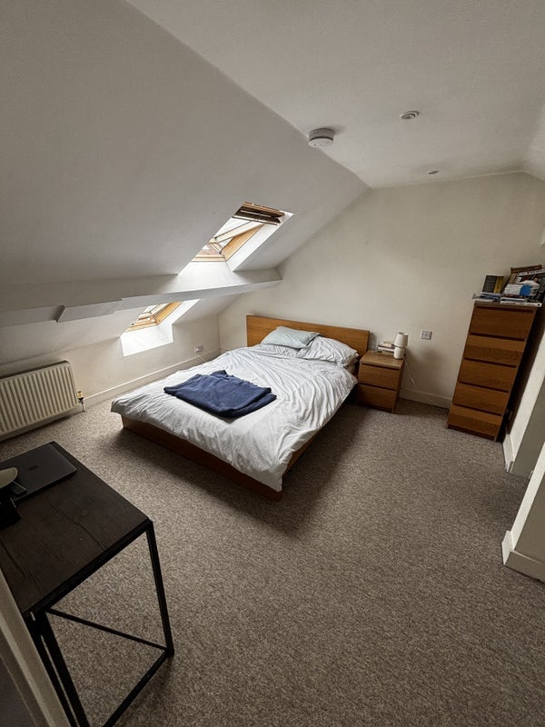 Room Brayburne Avenue in Greater London