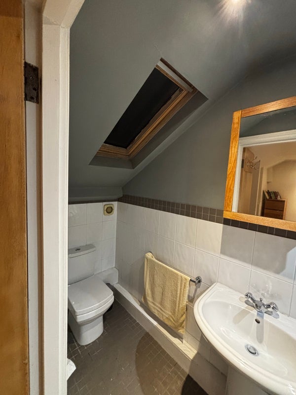 Room Brayburne Avenue in Greater London