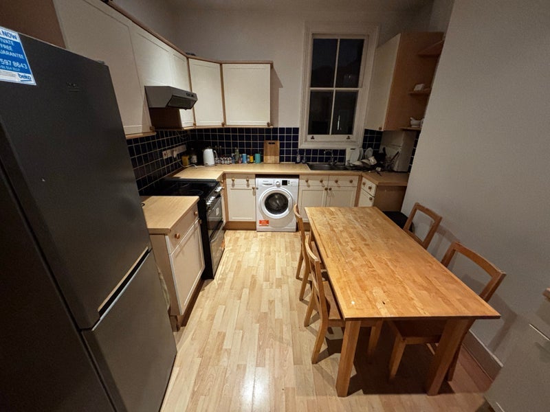 Room Brayburne Avenue in Greater London