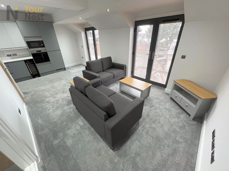Flat Derwentwater Terrace in Leeds