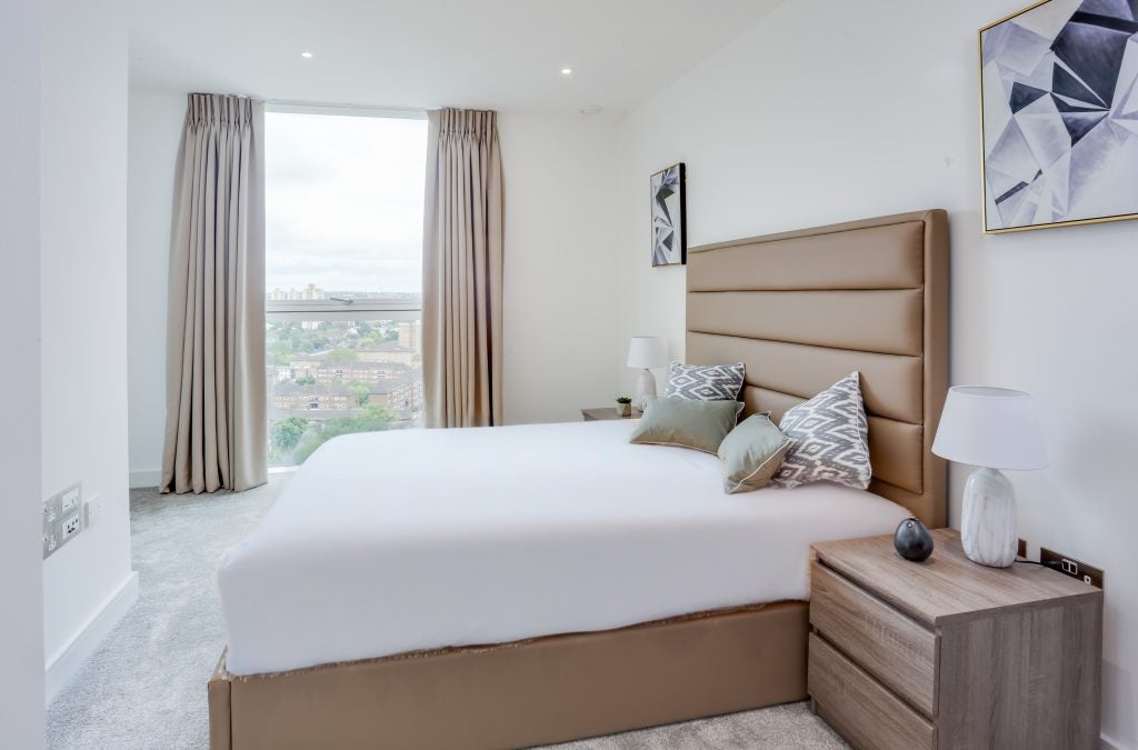 Flat Wandsworth Road in Greater London
