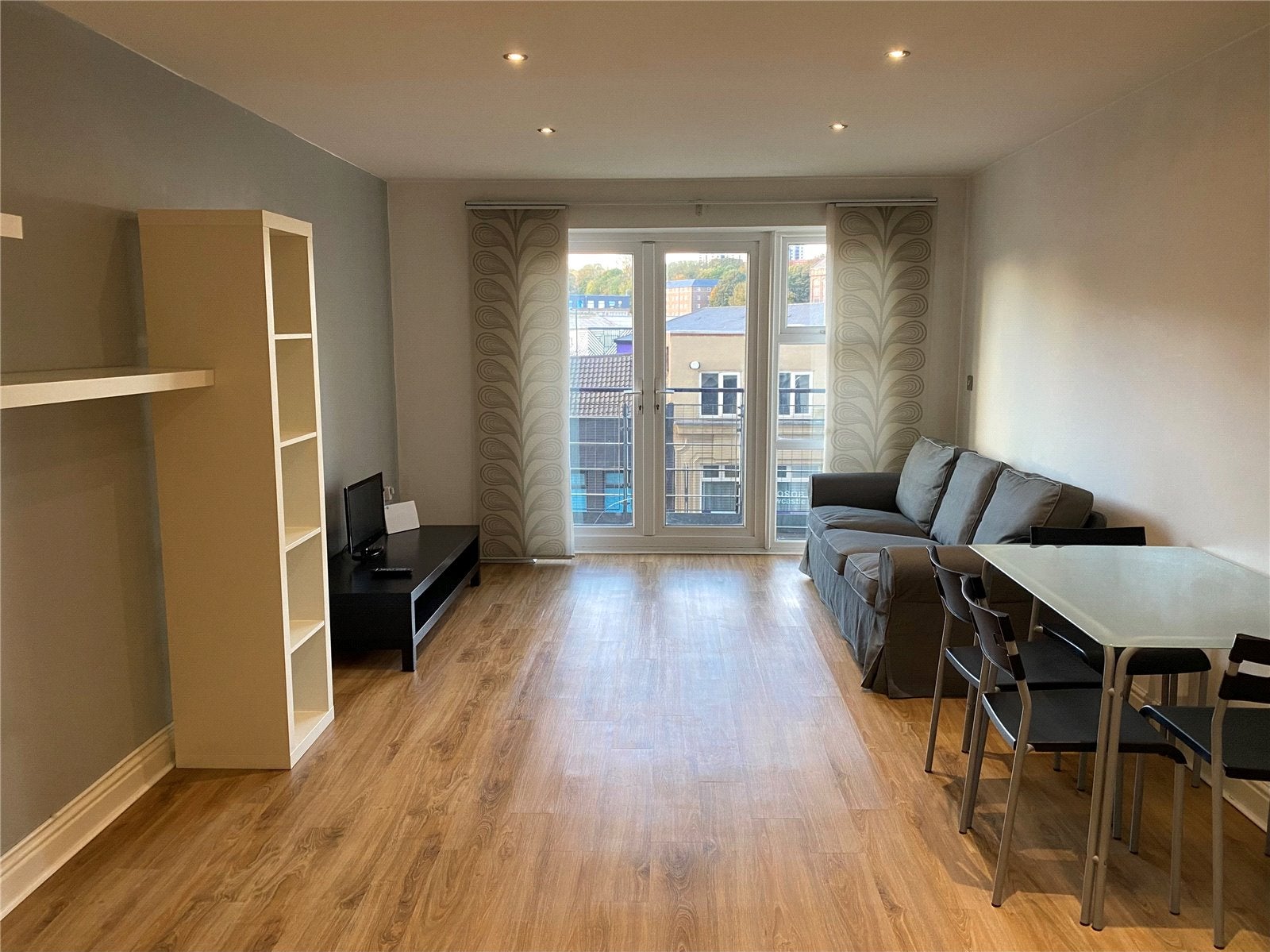 Flat Scotswood Road in Newcastle upon Tyne