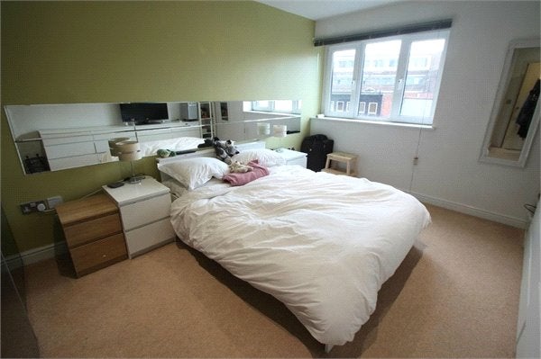 Flat Scotswood Road in Newcastle upon Tyne