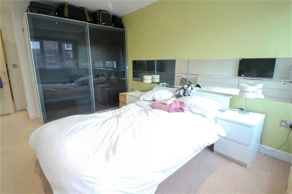 Flat Scotswood Road in Newcastle upon Tyne