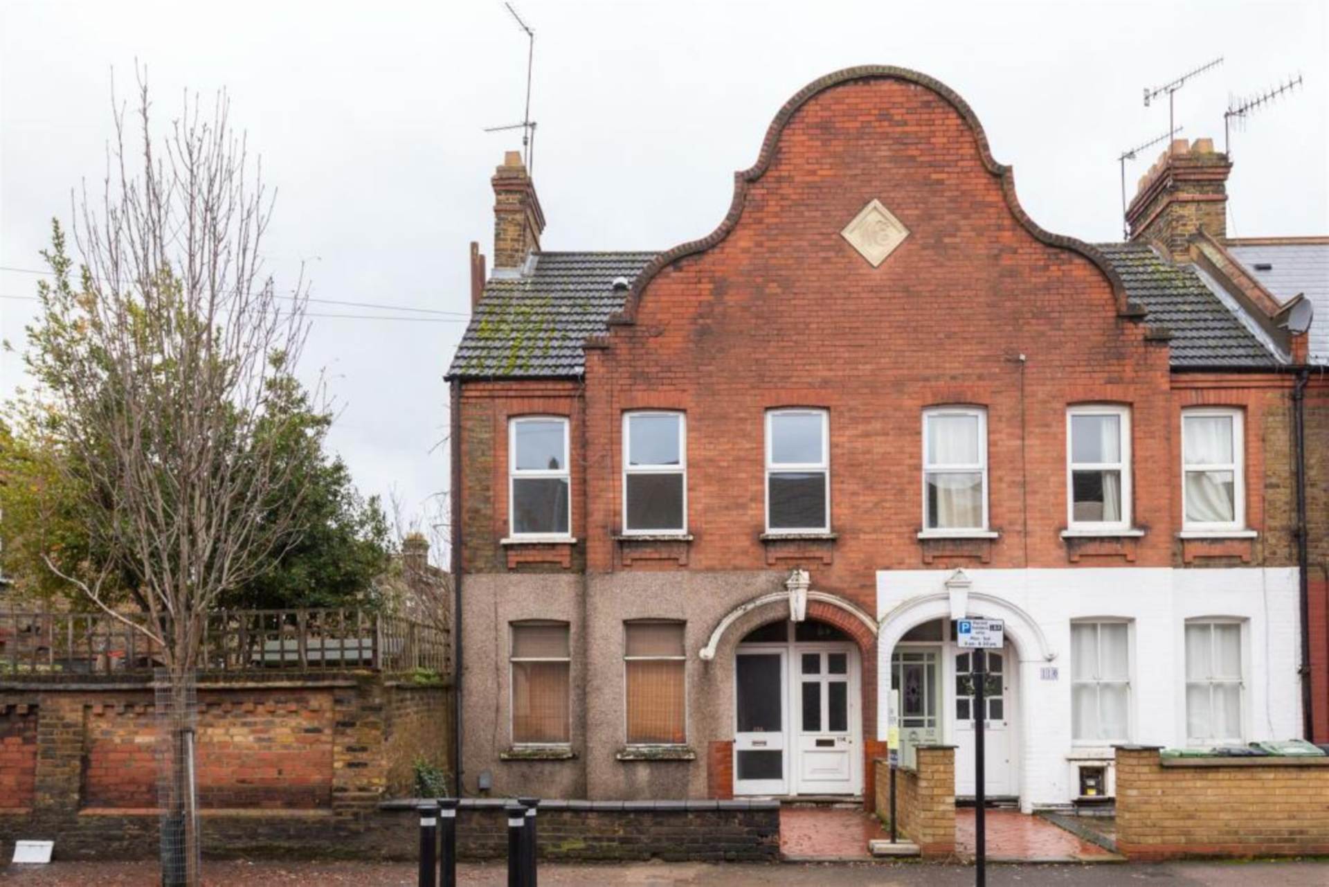 House Seymour Road in Greater London
