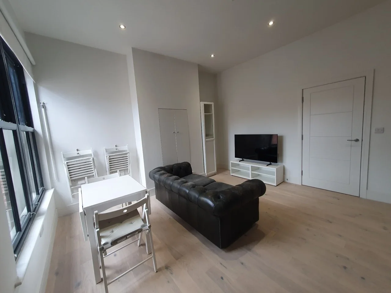 Flat Clarkehouse Road in Sheffield