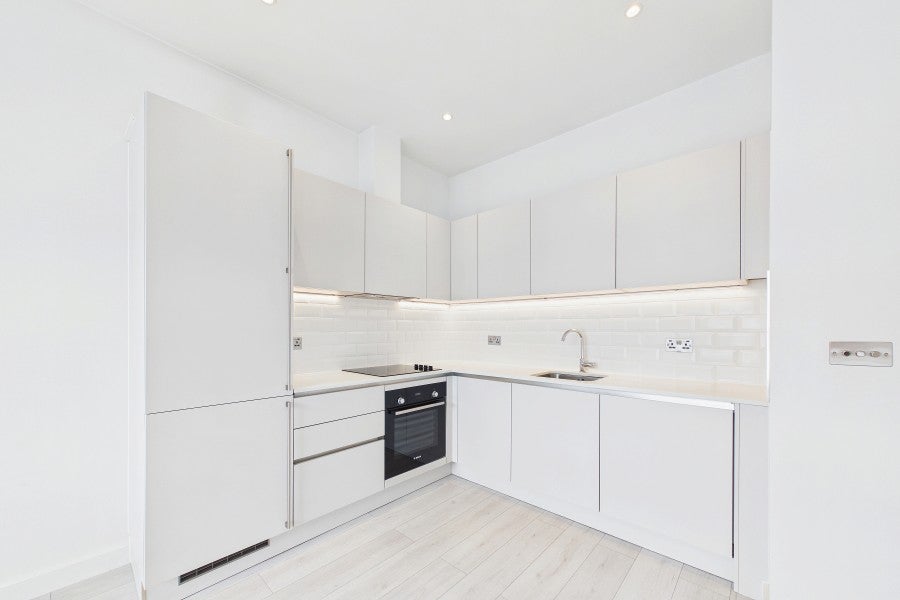 Flat London Road in Surrey Heath