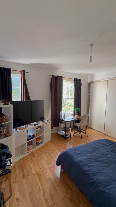 Room Warriner Gardens in Greater London