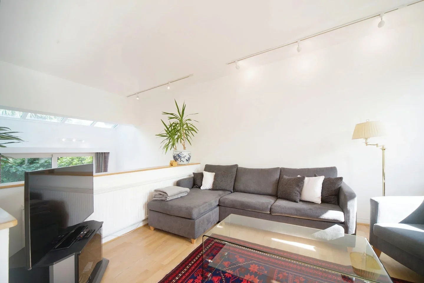 House Burrard Road in Greater London