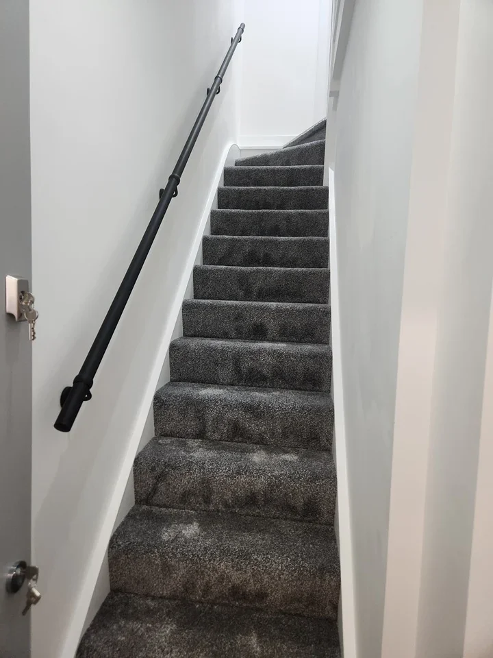 Flat Conolly Road in Greater London