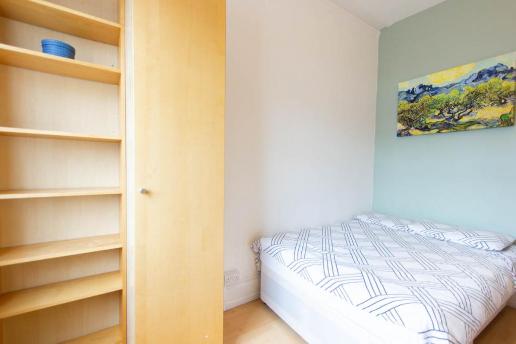 Flat Claverton Street in City of Westminster