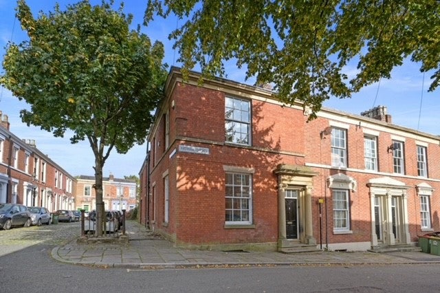 Flat Frenchwood Street in Preston