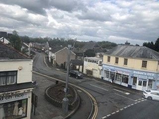 Room Bridgend Road in Aberkenfig