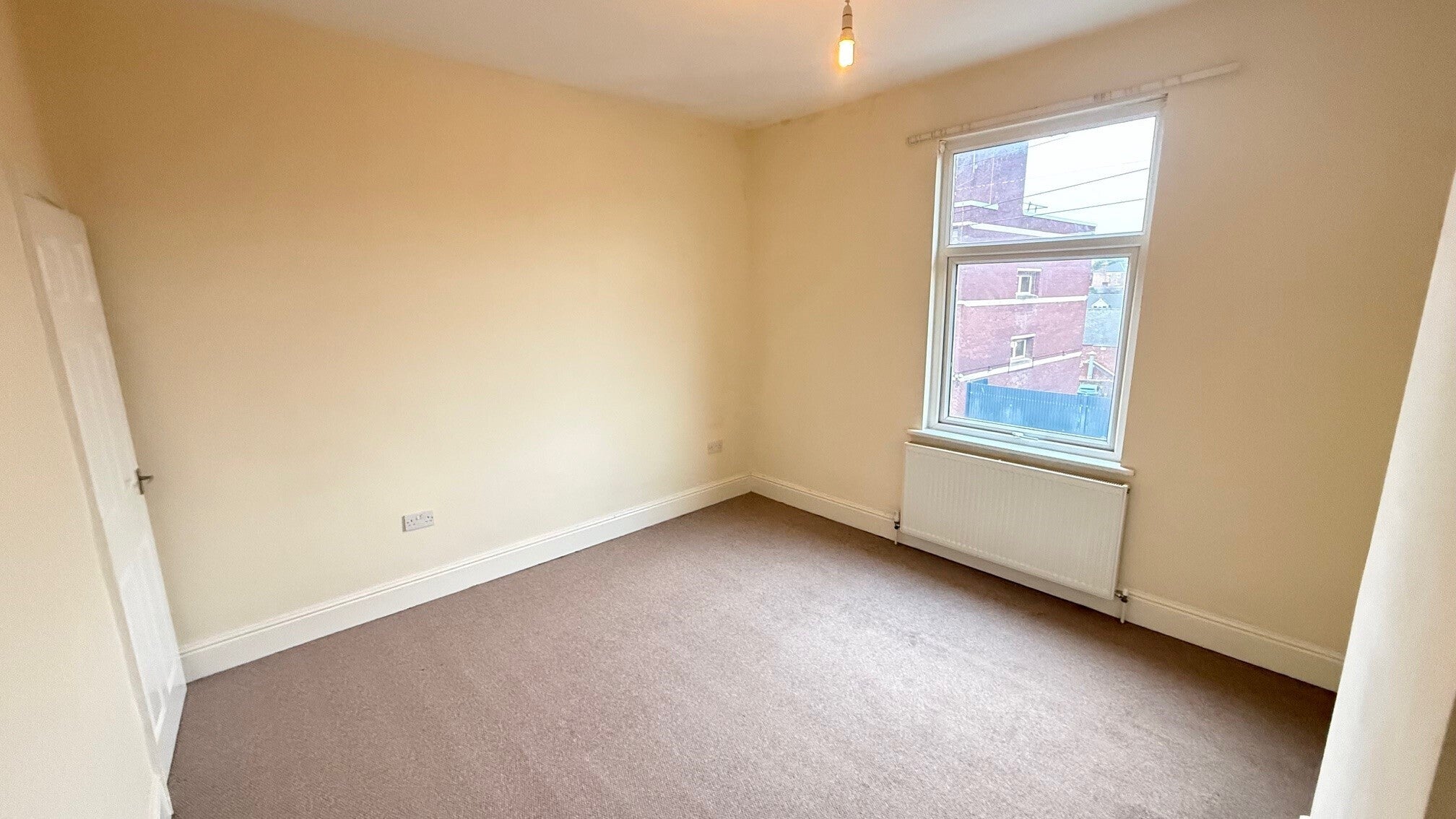 House Whybourne Terrace in Rotherham