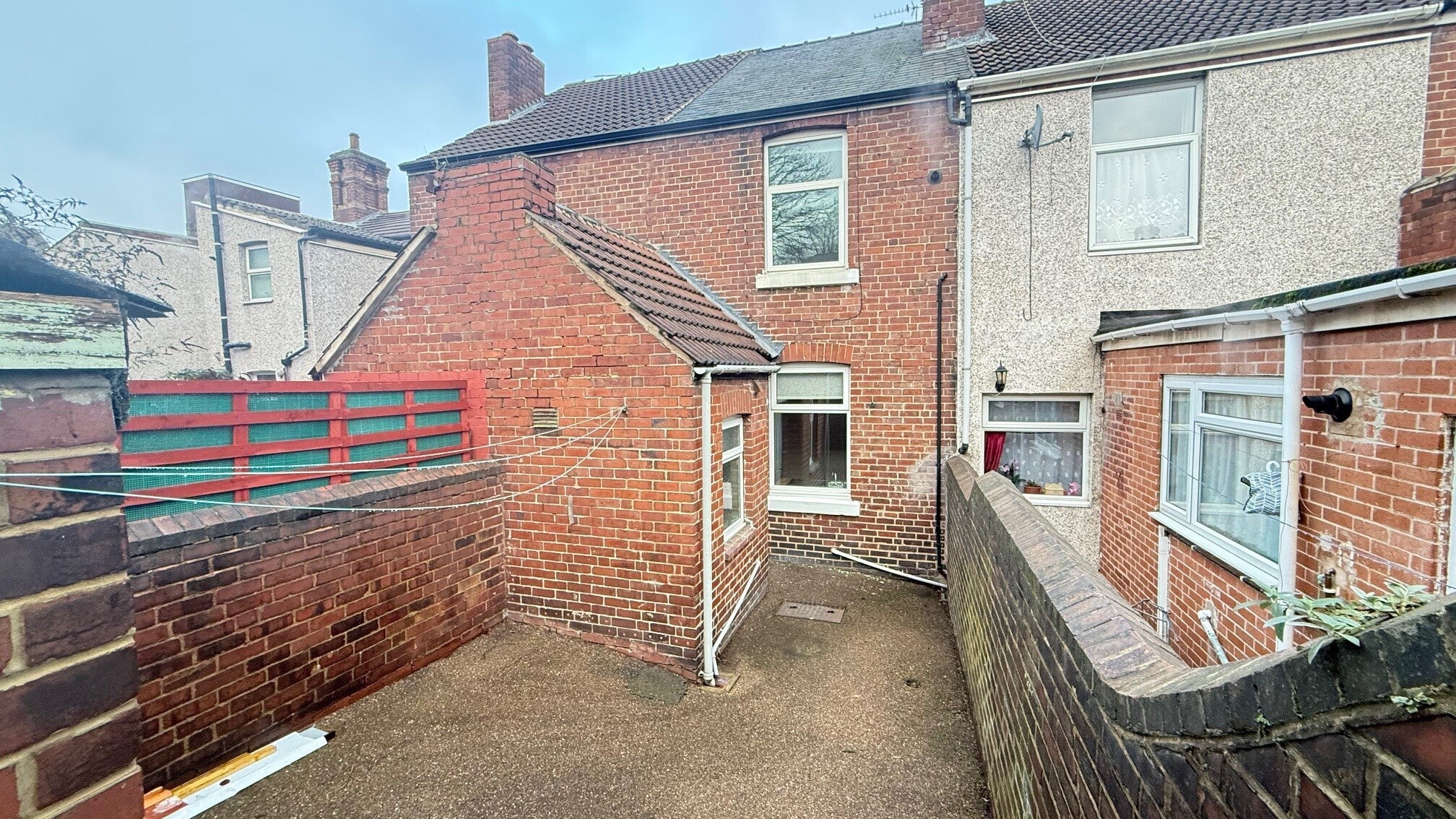 House Whybourne Terrace in Rotherham