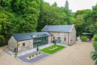 House A82 in Luss